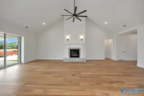 20931 Lakewood Drive Athens AL 35611