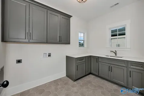 20931 Lakewood Drive Athens AL 35611