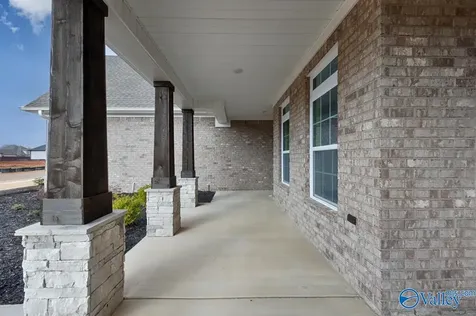 20931 Lakewood Drive Athens AL 35611