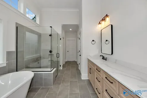 20931 Lakewood Drive Athens AL 35611