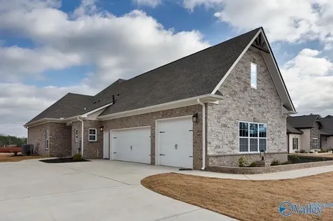20931 Lakewood Drive Athens AL 35611