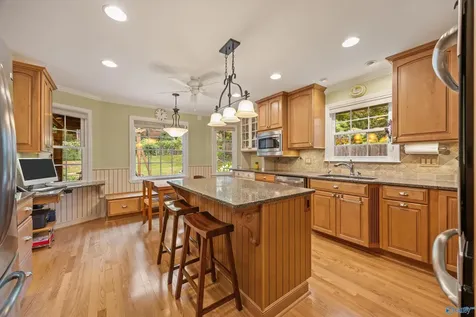 1301 Hiwan Trail Huntsville AL 35802