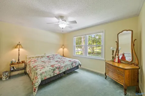 1301 Hiwan Trail Huntsville AL 35802