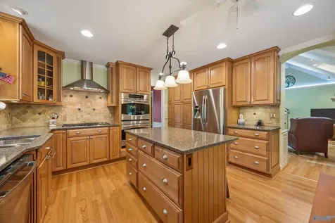 1301 Hiwan Trail Huntsville AL 35802