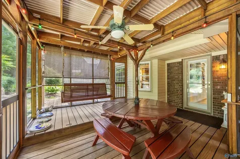 1301 Hiwan Trail Huntsville AL 35802