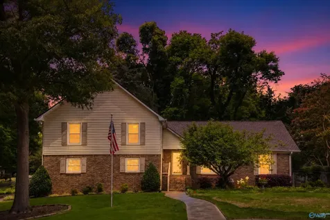 1301 Hiwan Trail Huntsville AL 35802