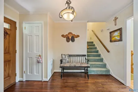 1301 Hiwan Trail Huntsville AL 35802