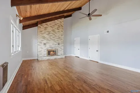 860 Snug Harbor Road Grant AL 35747