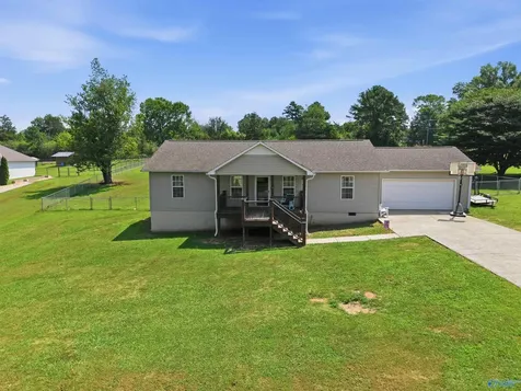 20 Sidney Drive Scottsboro AL 35769