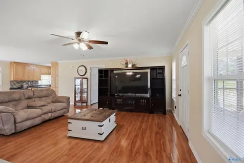 20 Sidney Drive Scottsboro AL 35769
