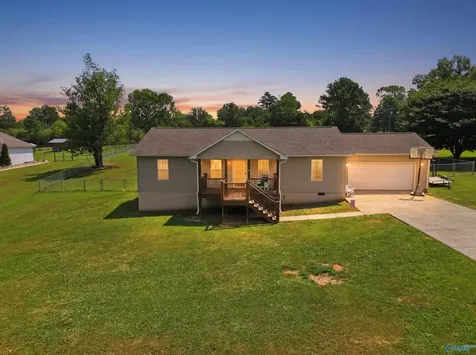 20 Sidney Drive Scottsboro AL 35769