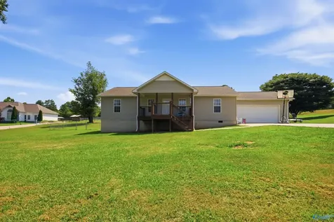 20 Sidney Drive Scottsboro AL 35769