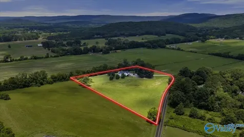 1121 Old Larkinsville Road Scottsboro AL 35768