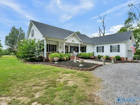 1121 Old Larkinsville Road Scottsboro AL 35768