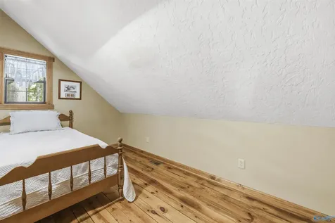 304 Road 9079 Mentone AL 35984