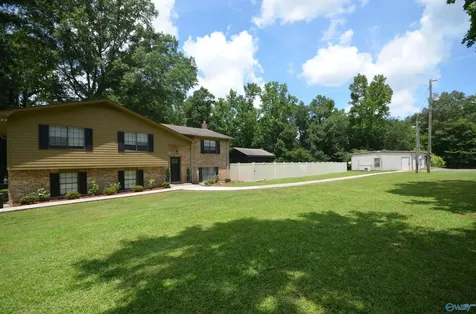 637 County Road 1194 Cullman AL 35057
