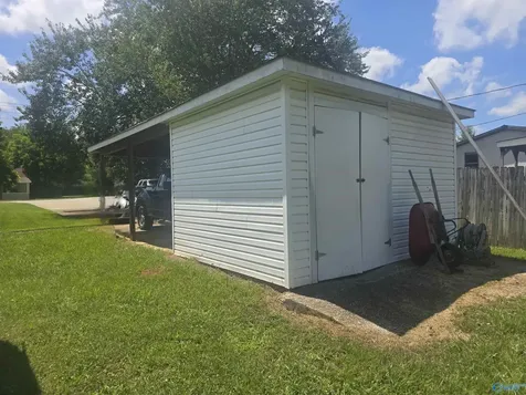 15472 East Limestone Road Harvest AL 35749