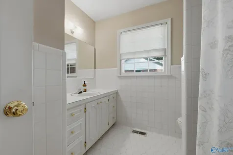 107 Brookwood Drive Athens AL 35613