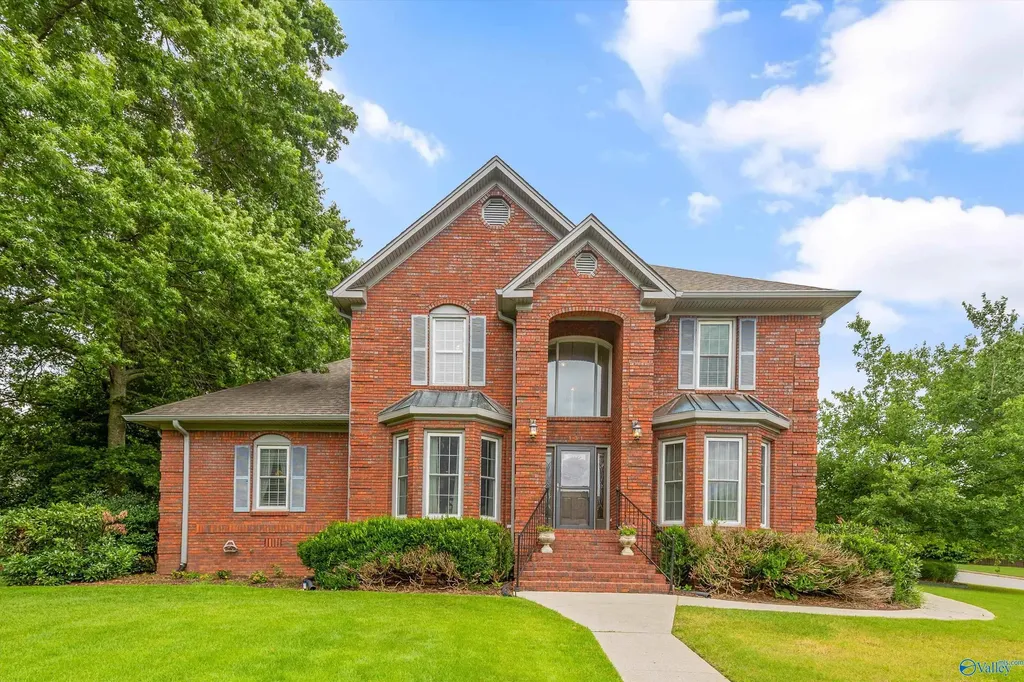131 Oakhurst Drive Madison AL 35758