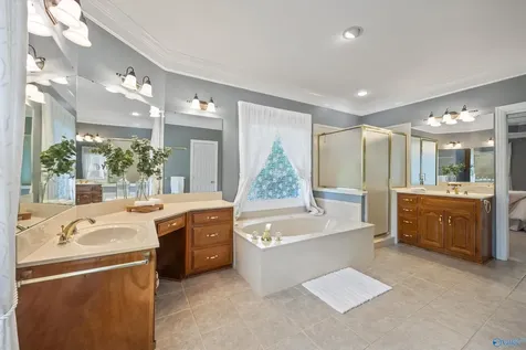 131 Oakhurst Drive Madison AL 35758