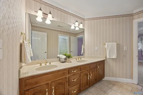 131 Oakhurst Drive Madison AL 35758