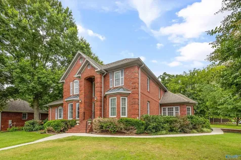 131 Oakhurst Drive Madison AL 35758