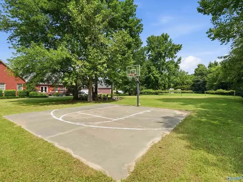 1013 Mill Race Circle Guntersville AL 35976