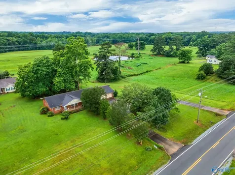 25484 Nick Davis Road Athens AL 35613