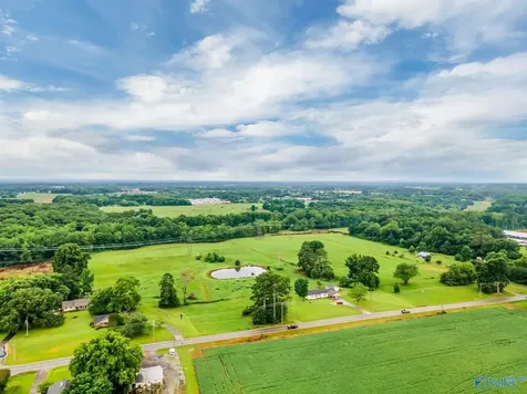 25484 Nick Davis Road Athens AL 35613