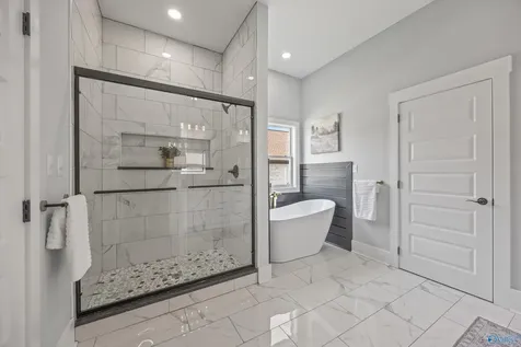 22419 Southern Breeze Athens AL 35613