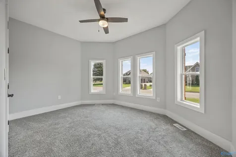 22419 Southern Breeze Athens AL 35613