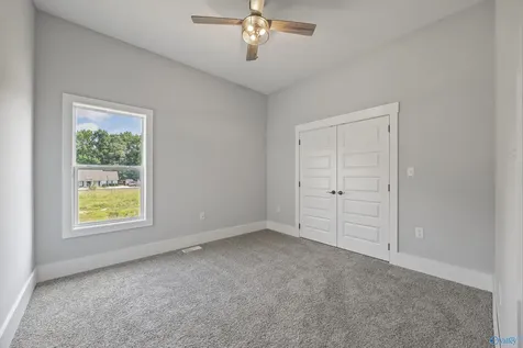 22419 Southern Breeze Athens AL 35613