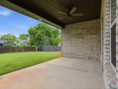 210 Poplar Hollow Drive Harvest AL 35749