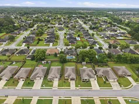 210 Poplar Hollow Drive Harvest AL 35749