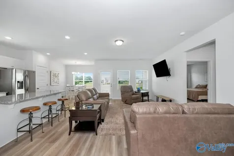 18541 Oxbow Lane Athens AL 35613