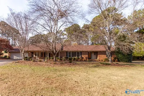 4104 Huntington Road Huntsville AL 35802