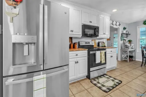 17092 Glaze Road Athens AL 35611