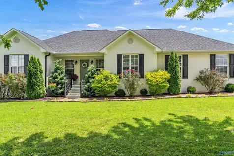 17092 Glaze Road Athens AL 35611