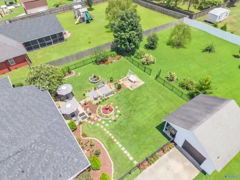 17092 Glaze Road Athens AL 35611