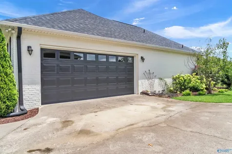 17092 Glaze Road Athens AL 35611