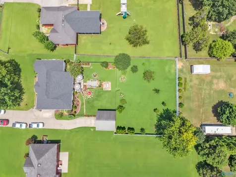 17092 Glaze Road Athens AL 35611