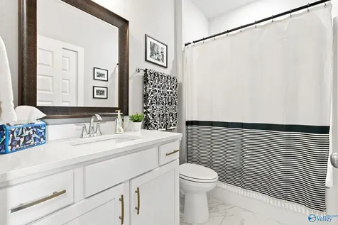 25069 Addlestone Drive Athens AL 35613