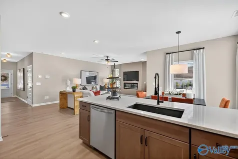 1142 Tanger Glen Trail NW Harvest AL 35749