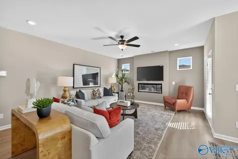 1142 Tanger Glen Trail NW Harvest AL 35749