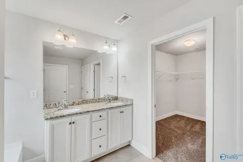 33 Winter King Drive SW Huntsville AL 35824