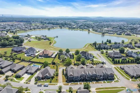33 Winter King Drive SW Huntsville AL 35824