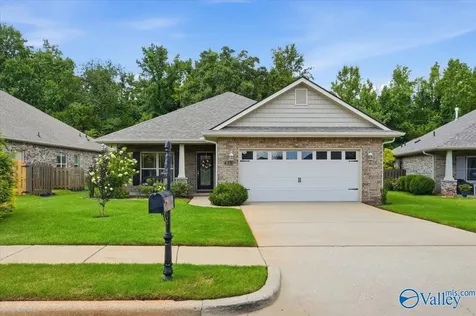 431 East Mossyleaf Drive SW Huntsville AL 35824