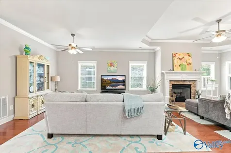 431 East Mossyleaf Drive SW Huntsville AL 35824
