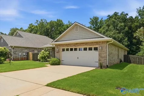 431 East Mossyleaf Drive SW Huntsville AL 35824