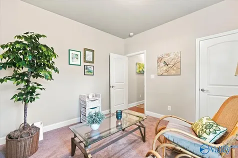 431 East Mossyleaf Drive SW Huntsville AL 35824